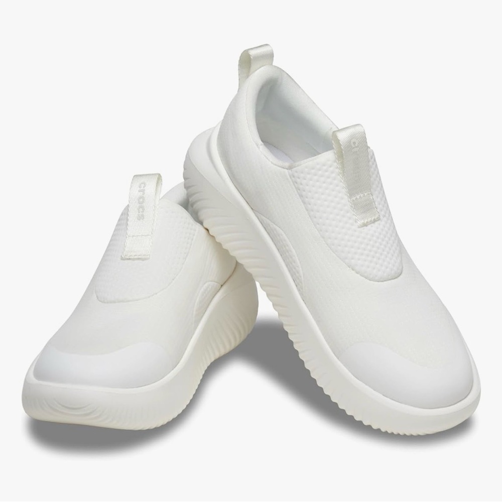 CROCS Mellow Ease White Slip-On Shoes — Unisex W7/M5 NWT